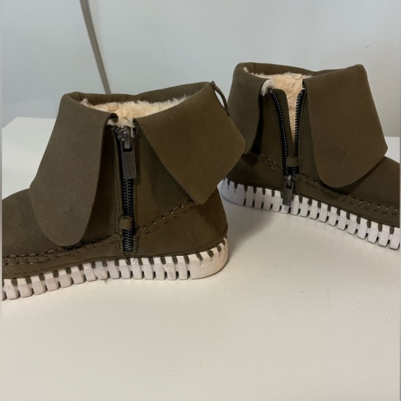 BRAND NEW~ ILSE JACOBSEN~ “Tulip” Fur lined Suede Booties Size 7 - Picture 3 of 6